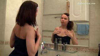 Teen Galina's bathtub booty call