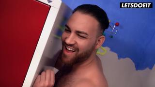 Blowjob bliss with roomie raw dog - Ebony Zaawaadi's horny🥵 hostel hell