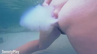 Wild sea adventure - FMM deepthroat, anal👌, enema ecstasy