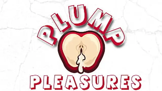 Julie Ginger Gets Her Giant Turkey Prepped for Thanksgiving