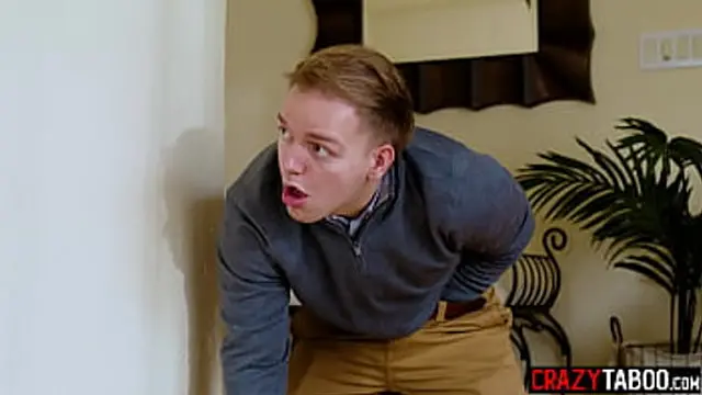 Redhead MILF Lauren Phillips gets passionately fucked by neighbor′s big cock🍆