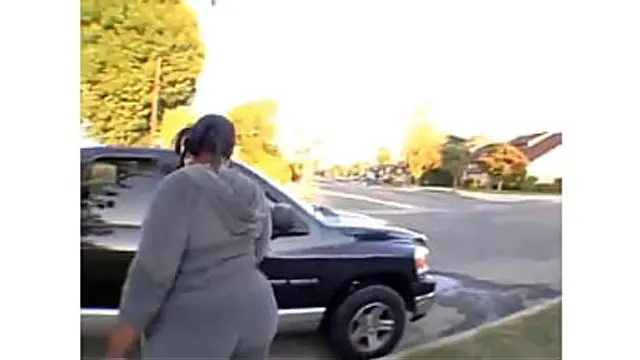 Ebonie MILF Gets Hot Pickup During Morning Jog