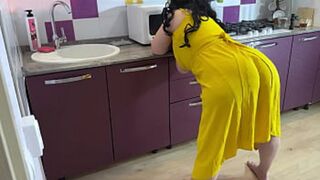 Stepmom's Big Ass🍑 Bent Over, Filled Anally by Stepson