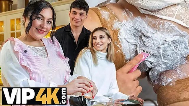 VIP4K  Mature slut enjoys shaved pussy🌮️ while skilled cock🍆 delivers intense bathroom sex