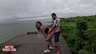 Anne's Beach Whoredom: Deep Fucks, Big Ass🍑, Cumshot Surprise