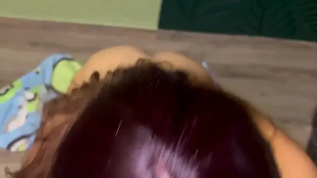 BIG ASS ROOMMATE SUCKS MY DICK AND SWALLOWS MY CUM IN EXCHANGE FOR RENT