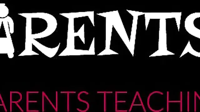 Senior pleasures tight teen as she enjoys mature pussy🌮️