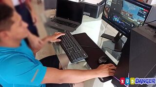 Explosive 18yo Mexican: Big Tits, Perfect Ass and the Landlord Can't Miss It! Explosive 18yo Mexican: Big Tits, Perfect Ass and the Landlord Can't Miss It!