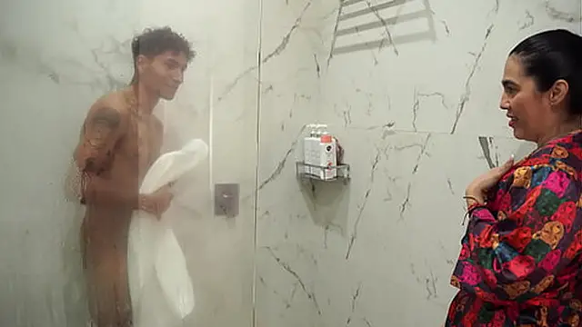 Big ass milf ends up fucking her skinny boyfriend after snooping on him in the shower