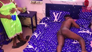 BIG ASS AFRICA STEPMOM IS HAPPY TO MEET STEPSON NAKED AND HARD, AND IMMEDIATELY PLUG HIS COCK INSIDE HER WET PUSSY. ENJOY ON 4K